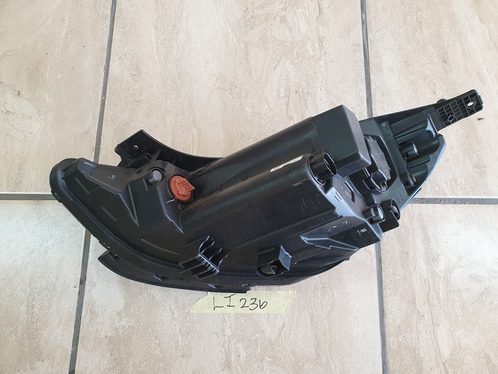 Hyundai I20 Right Headlight