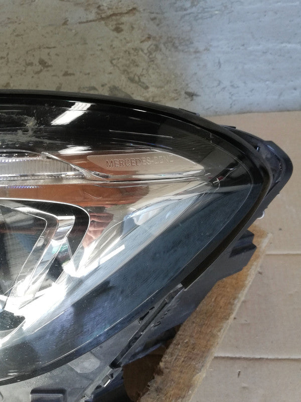 Mercedes-Benz GLA W156 Left Headlight