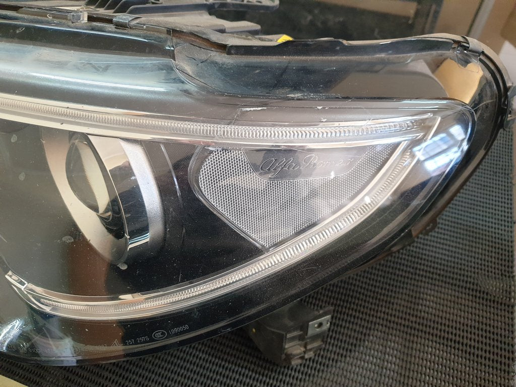 Alfa Romeo Stelvio Left Headlight