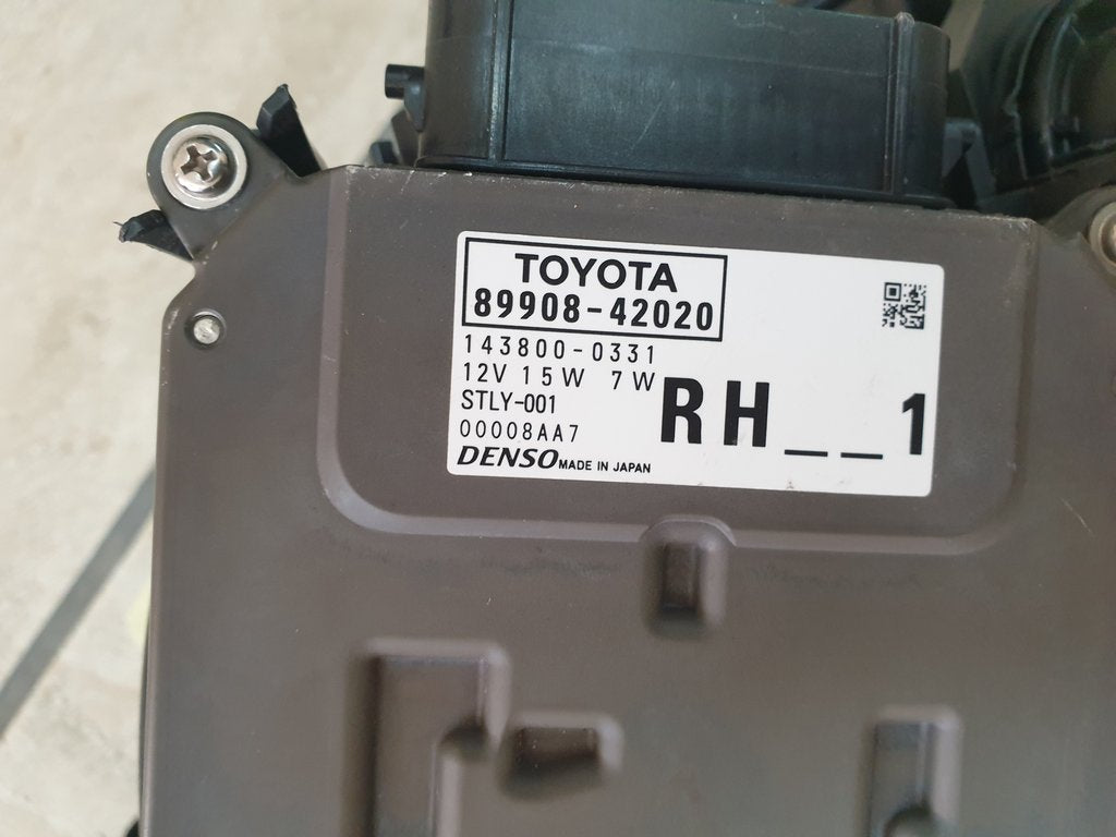 Toyota Rav4 MK5 XA50 Right Headlight