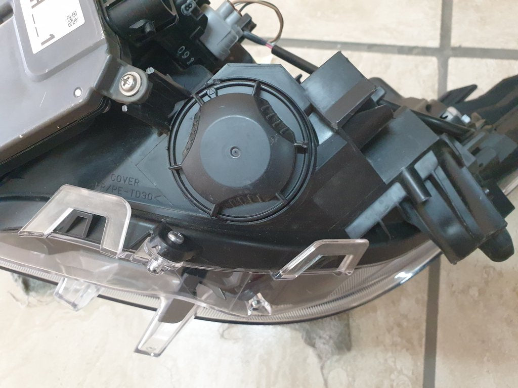 Toyota Rav4 MK5 XA50 Right Headlight