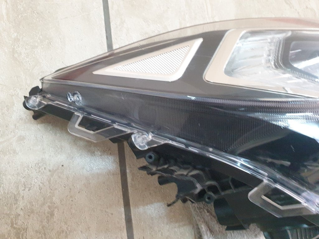 Toyota Rav4 MK5 XA50 Right Headlight