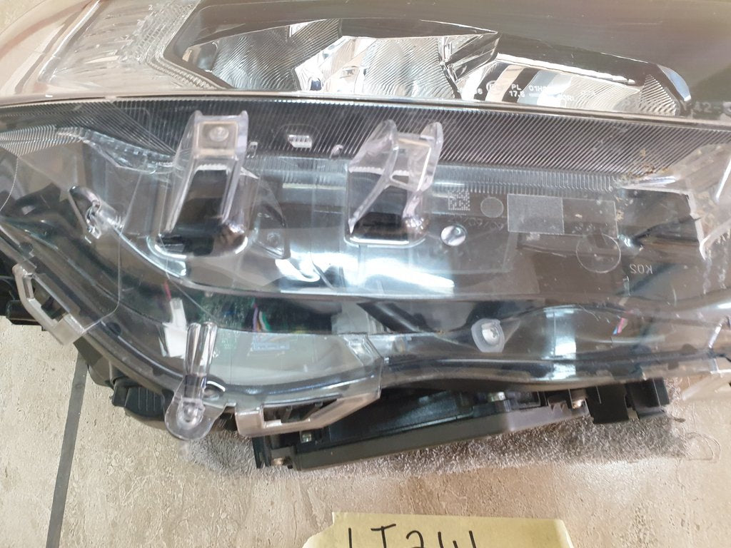 Toyota Rav4 MK5 XA50 Right Headlight