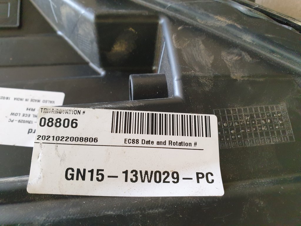 Ford Ecosport Right Headlight