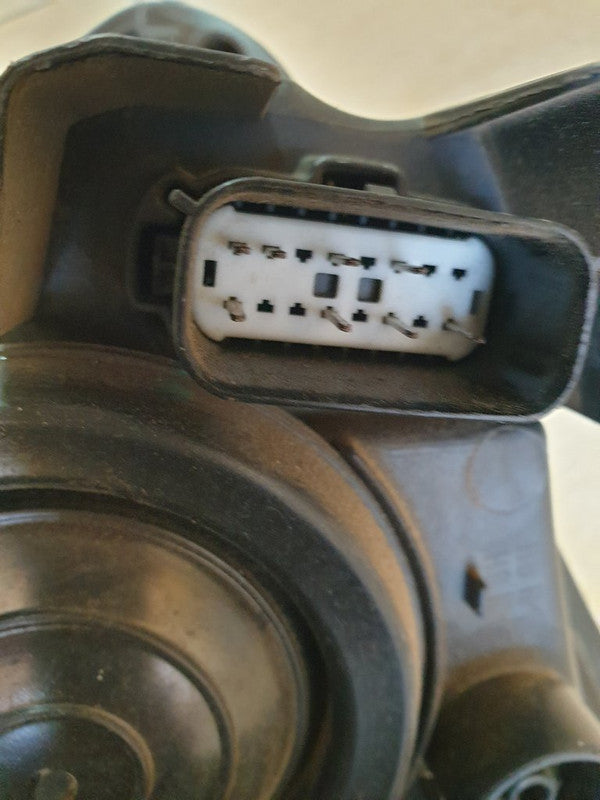 Ford Ecosport Right Headlight