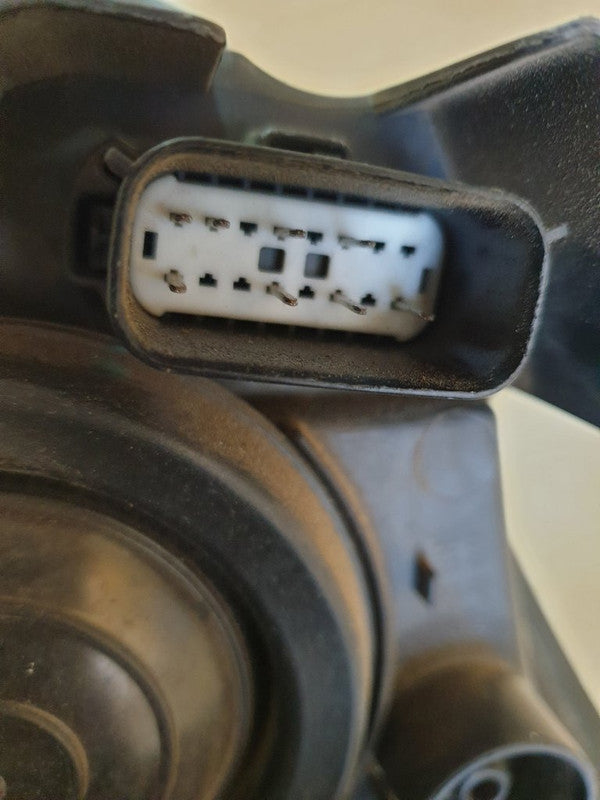 Ford Ecosport Right Headlight