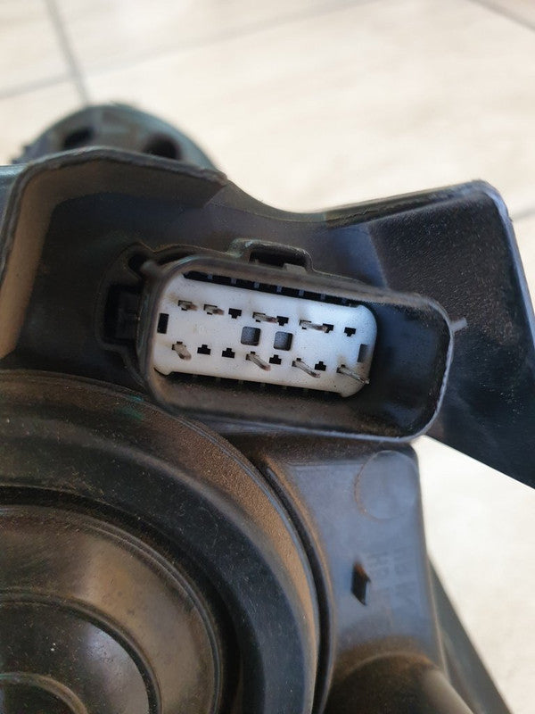 Ford Ecosport Right Headlight