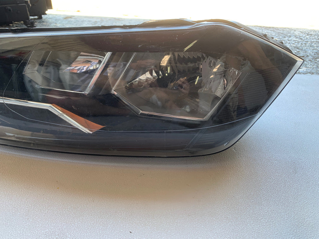 Volkswagen Polo VW Headlight Left Headlight