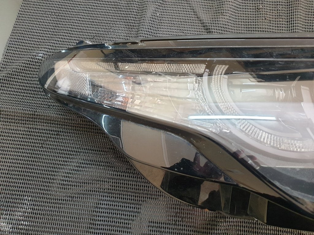 Land Rover Range Rover Right Headlight