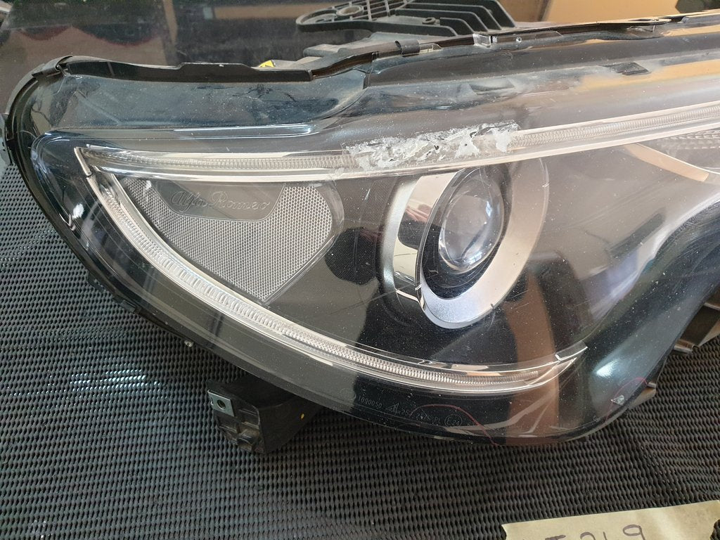 Alfa Romeo Stelvio Right Headlight