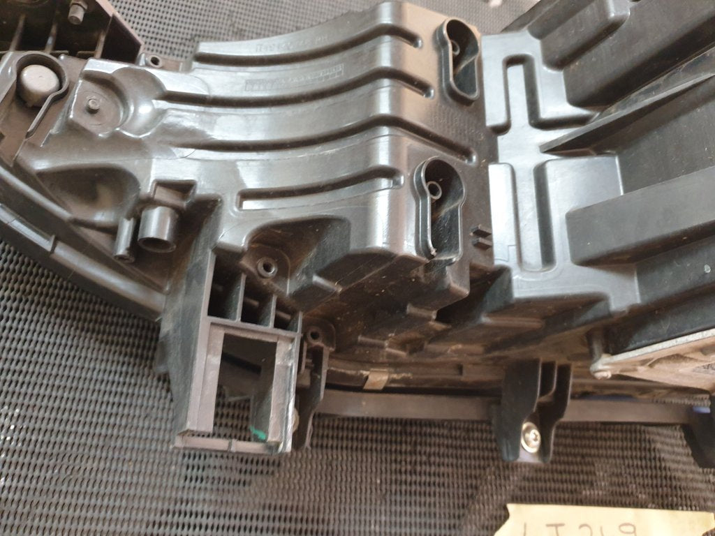 Alfa Romeo Stelvio Right Headlight