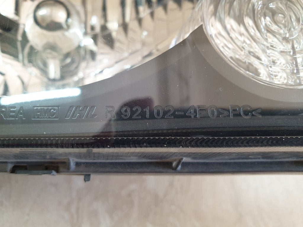 Hyundai H100 Right Headlight