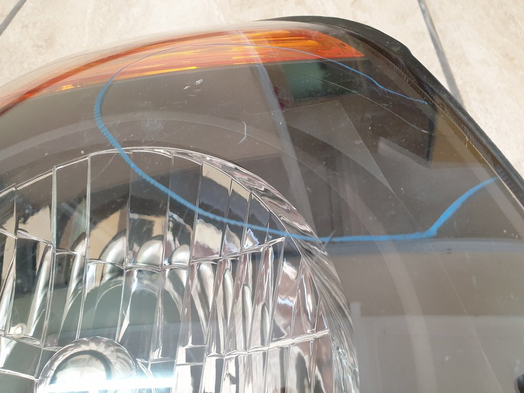 Hyundai H100 Right Headlight