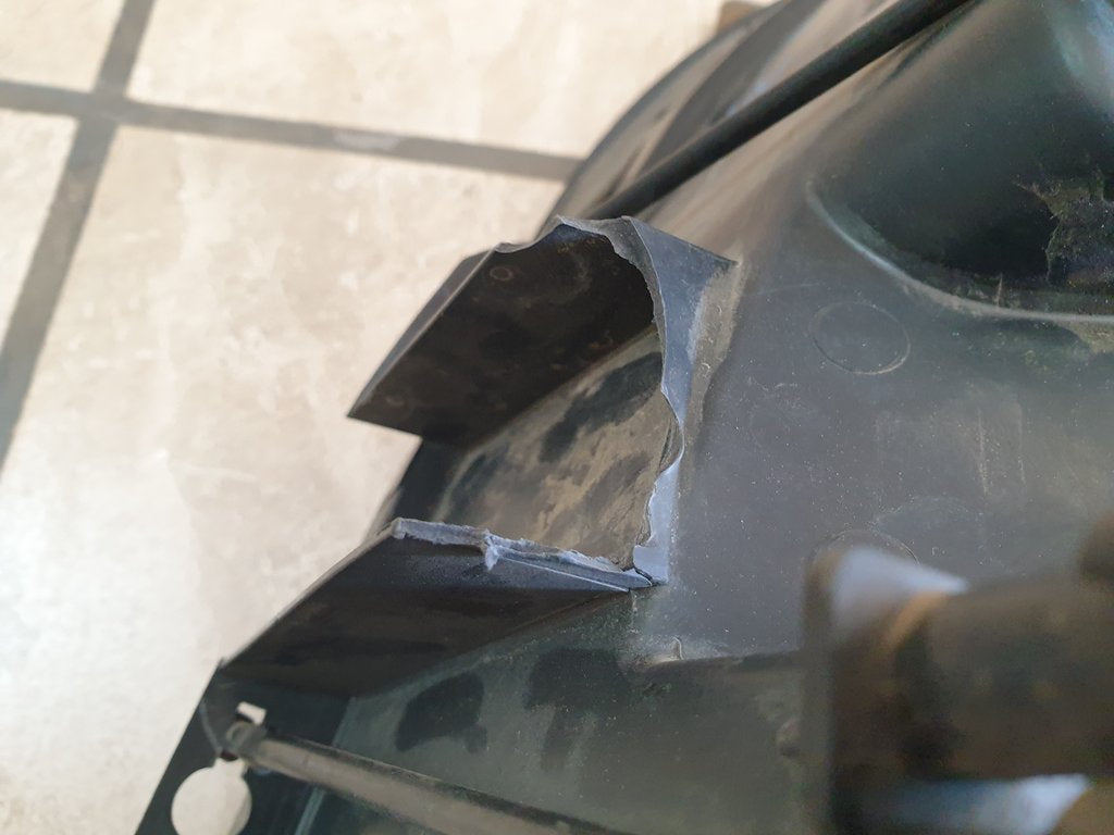 Hyundai H100 Right Headlight
