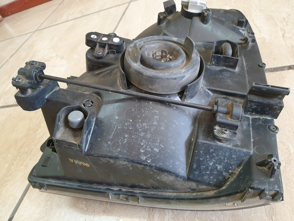 Hyundai H100 Right Headlight