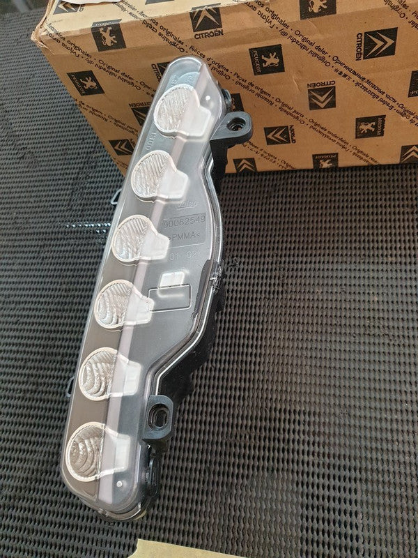 Citroen DS3 Right Front Day Time Running Light