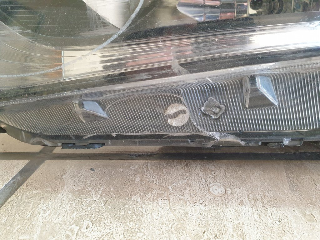 Hyundai Tucson 2016, 2017, 2018 Left Headlight