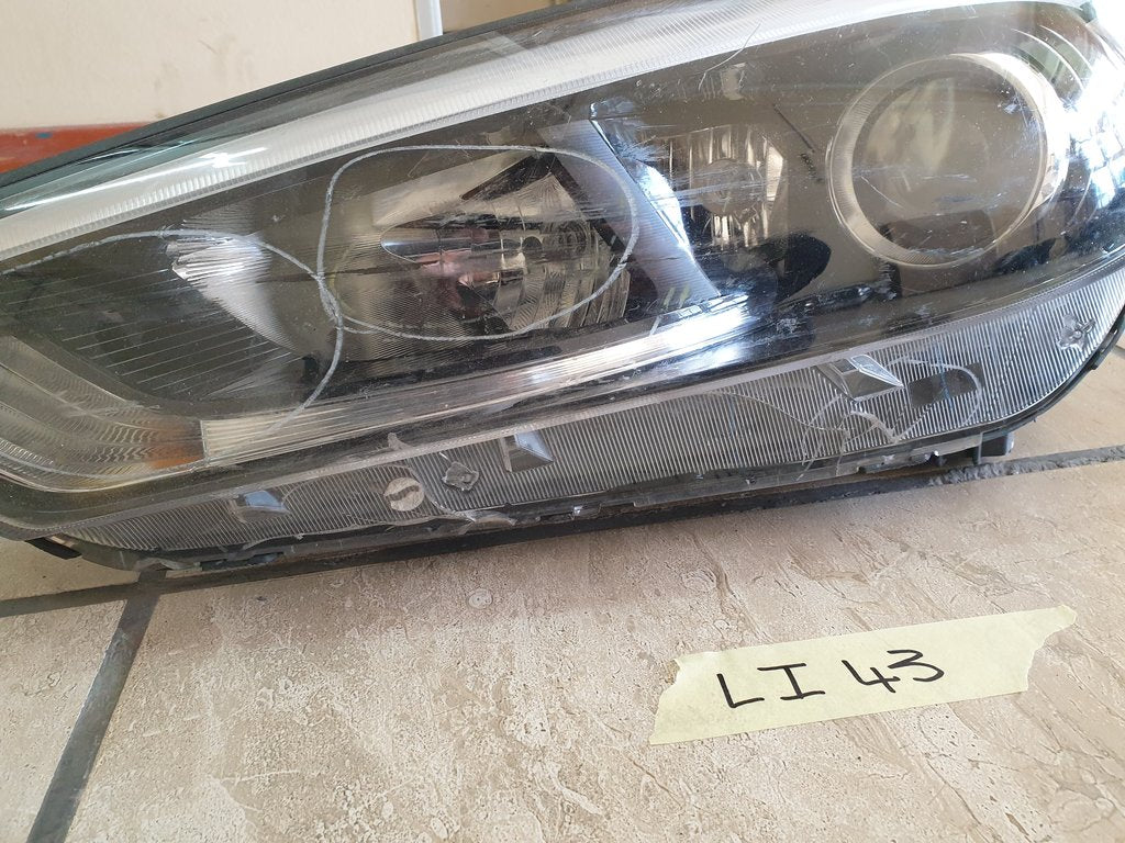 Hyundai Tucson 2016, 2017, 2018 Left Headlight