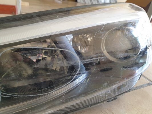 Hyundai Tucson 2016, 2017, 2018 Left Headlight