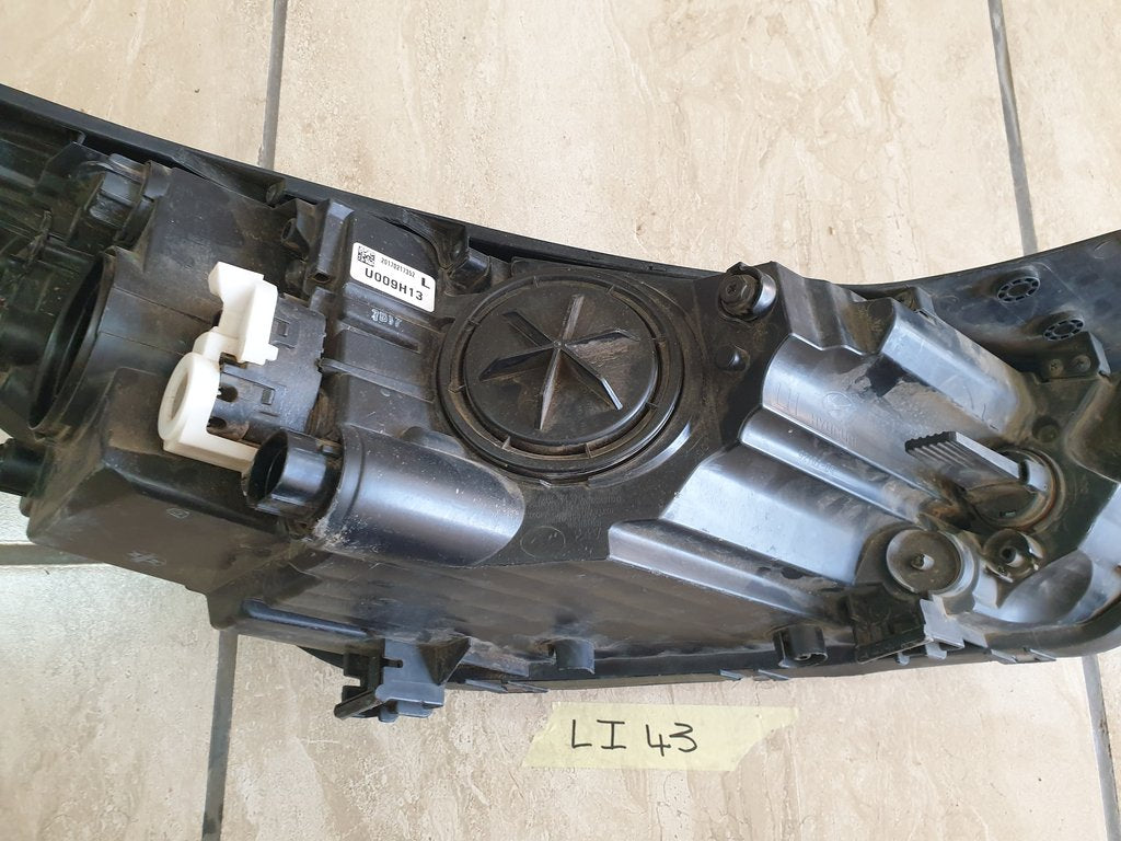 Hyundai Tucson 2016, 2017, 2018 Left Headlight