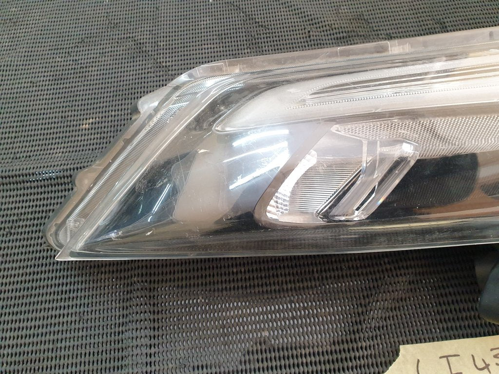 Nissan Juke Right Headlight