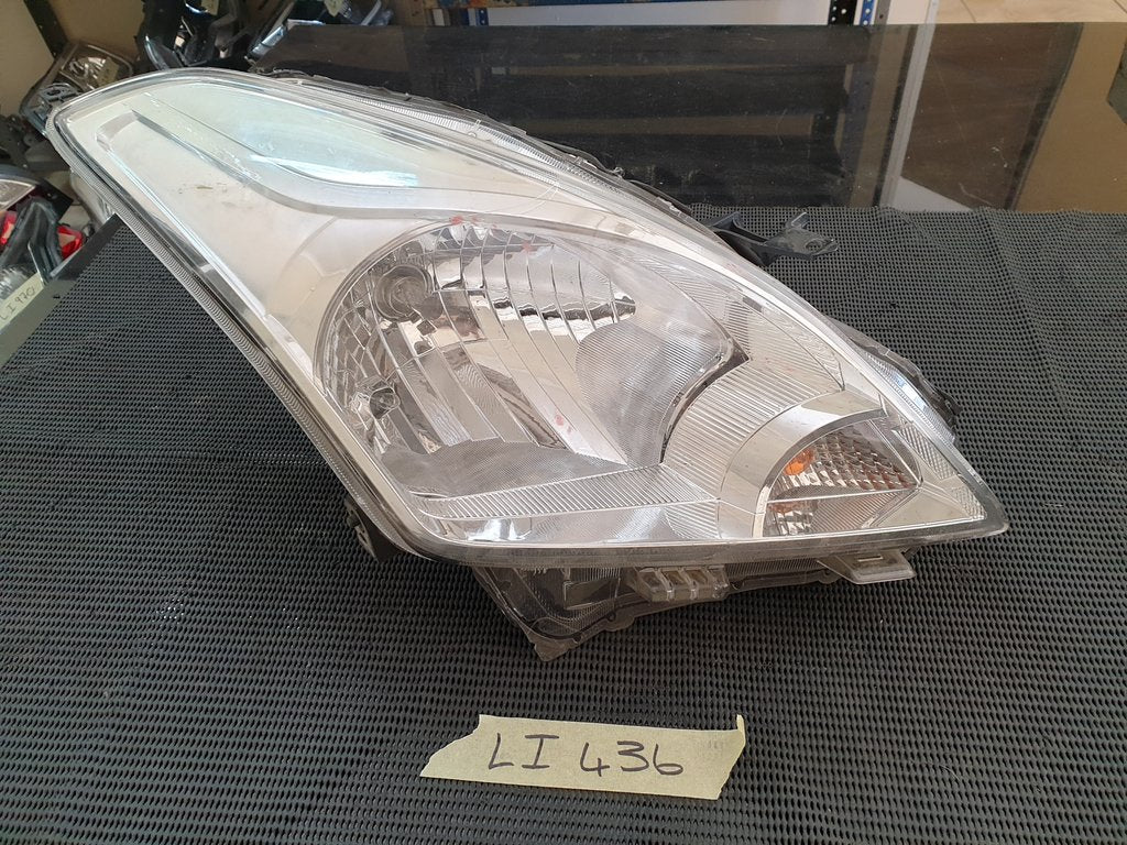 Toyota Starlet Suzuki Baleno Right Headlight