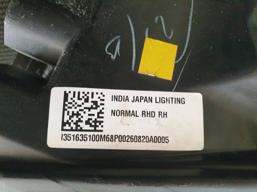 Toyota Starlet Suzuki Baleno Right Headlight