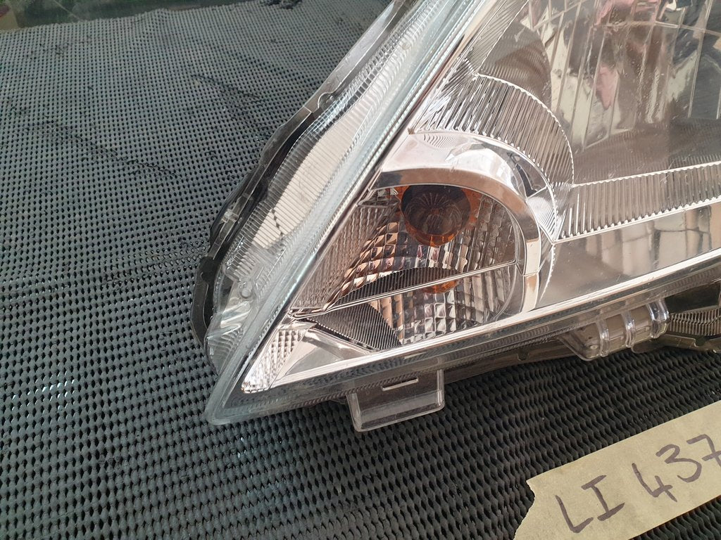 Toyota Starlet Suzuki Baleno Left Headlight