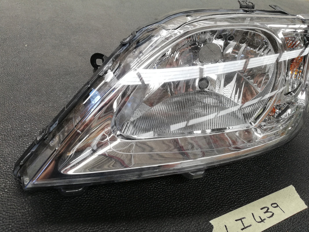 Nissan NP200 Left Headlight