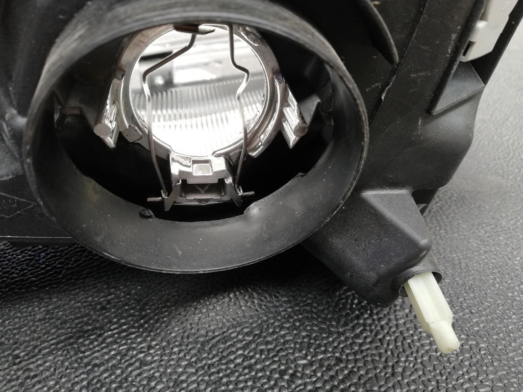 Nissan NP200 Left Headlight