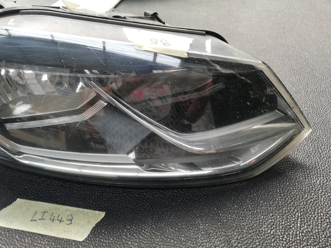 Volkswagen Polo 2016 Right Headlight