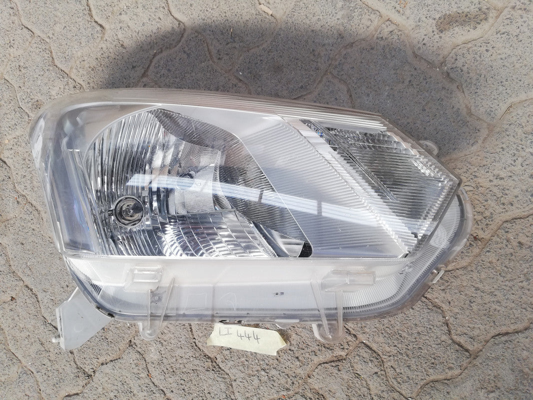 Isuzu D-Max 2021, 250 HD Right Headlight