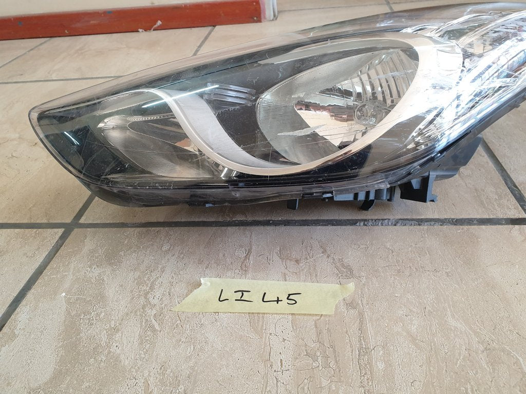 Hyundai Elantra 2011, 2012, 2013 Left Headlight