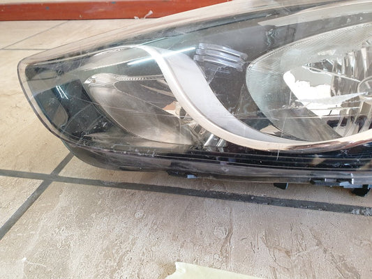 Hyundai Elantra 2011, 2012, 2013 Left Headlight