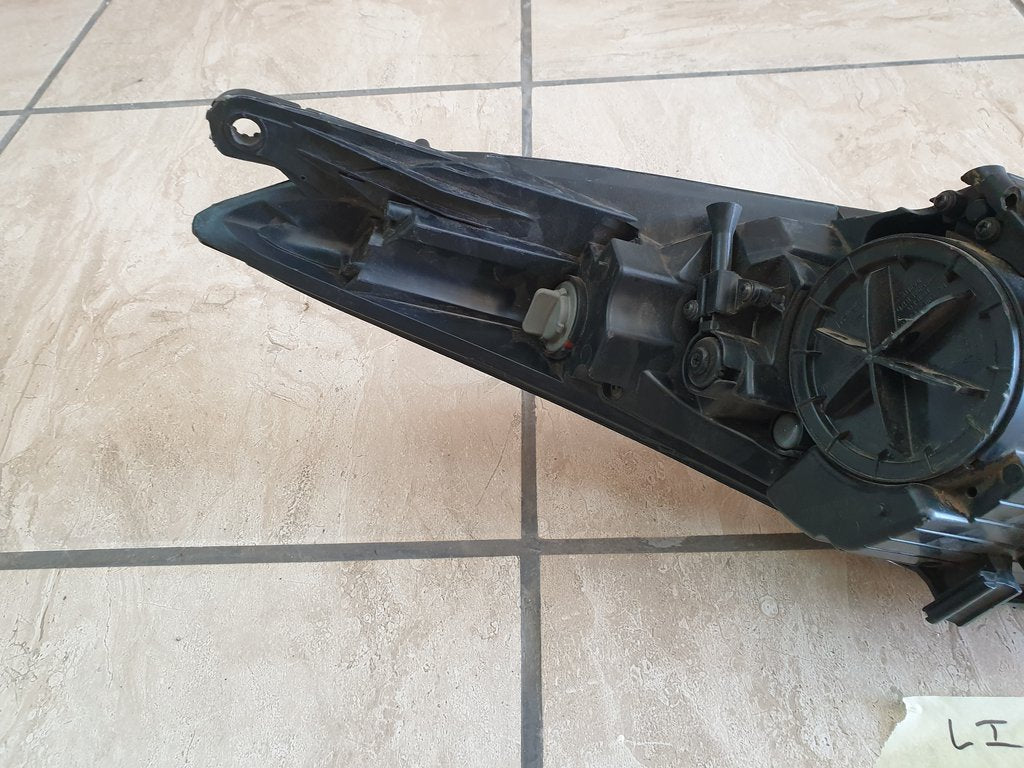 Hyundai Elantra 2011, 2012, 2013 Left Headlight