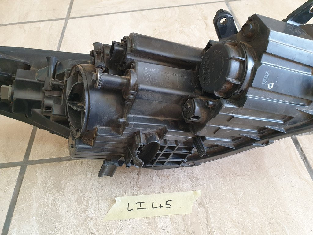 Hyundai Elantra 2011, 2012, 2013 Left Headlight