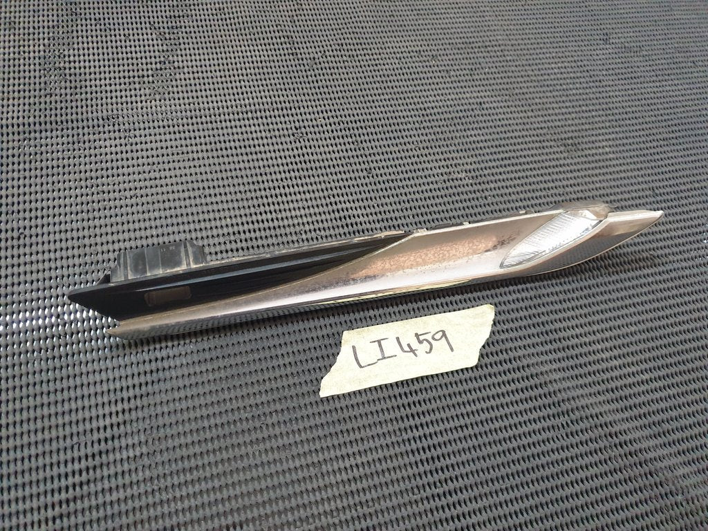 BMW 6 Series Grand F12 2012 Right Fender Turn Signal Light