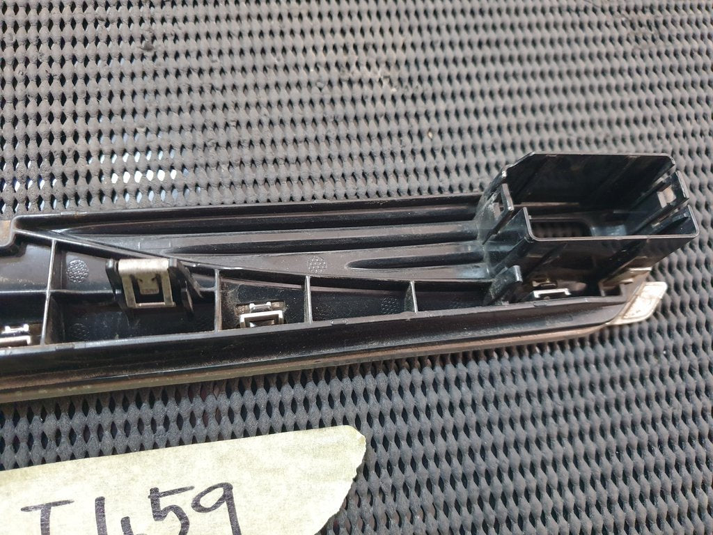 BMW 6 Series Grand F12 2012 Right Fender Turn Signal Light