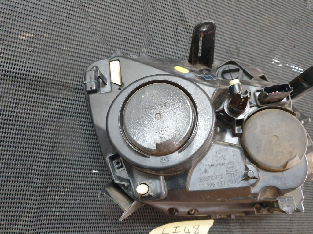 Renault Duster Left Headlight