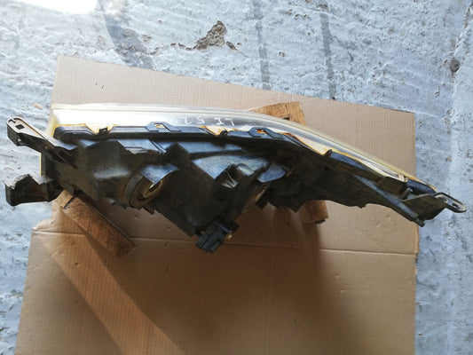 Toyota Hilux GD6 Right Headlight