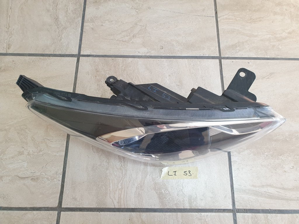 Ford Figo Right Headlight