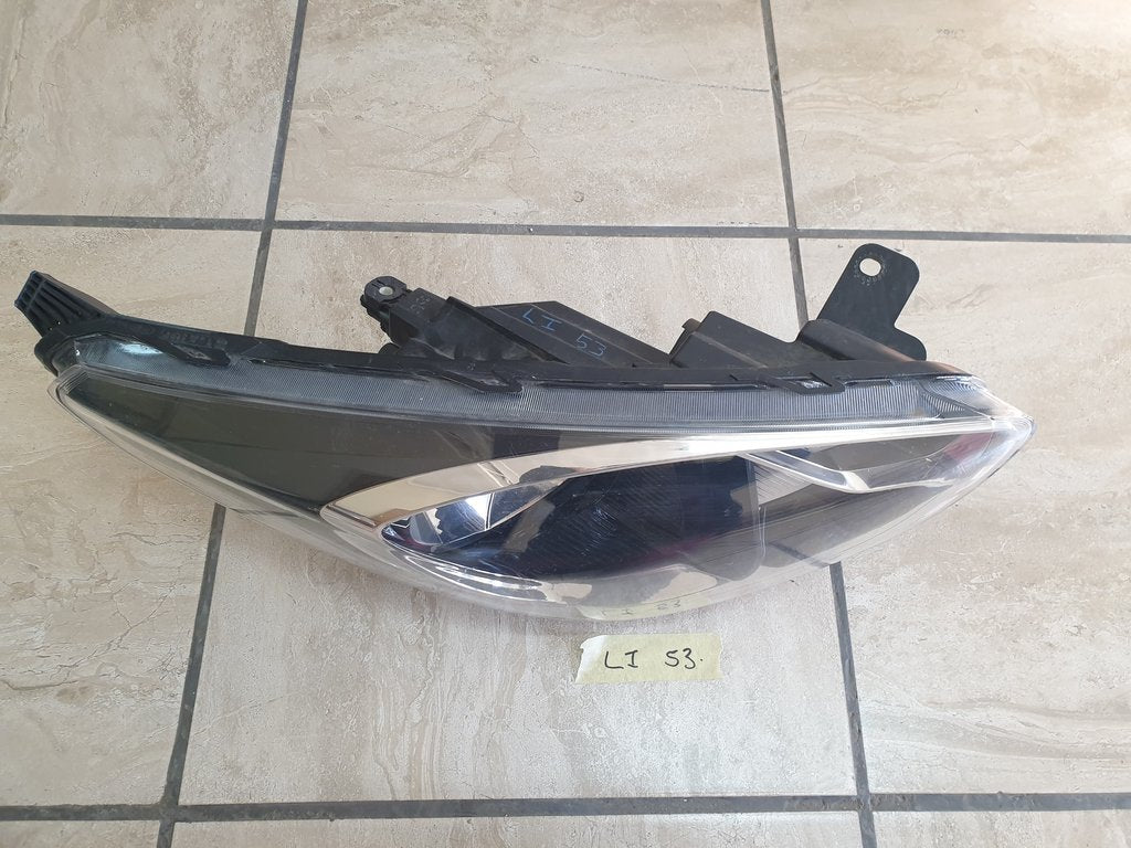 Ford Figo Right Headlight