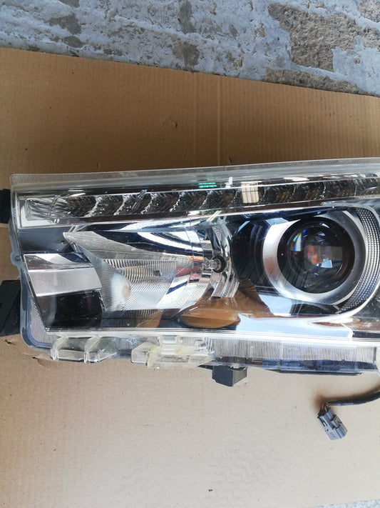 Toyota Hilux 2016, 2017, 2018, 2019 Left Headlight