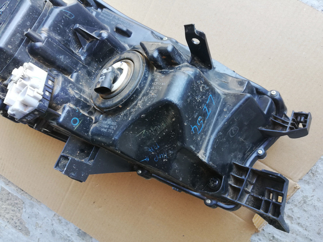 Toyota Hilux 2016, 2017, 2018, 2019 Left Headlight