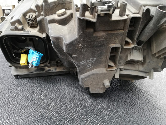 Mercedes-Benz GLE W166, 300 D 4MATIC 2016 Right Headlight