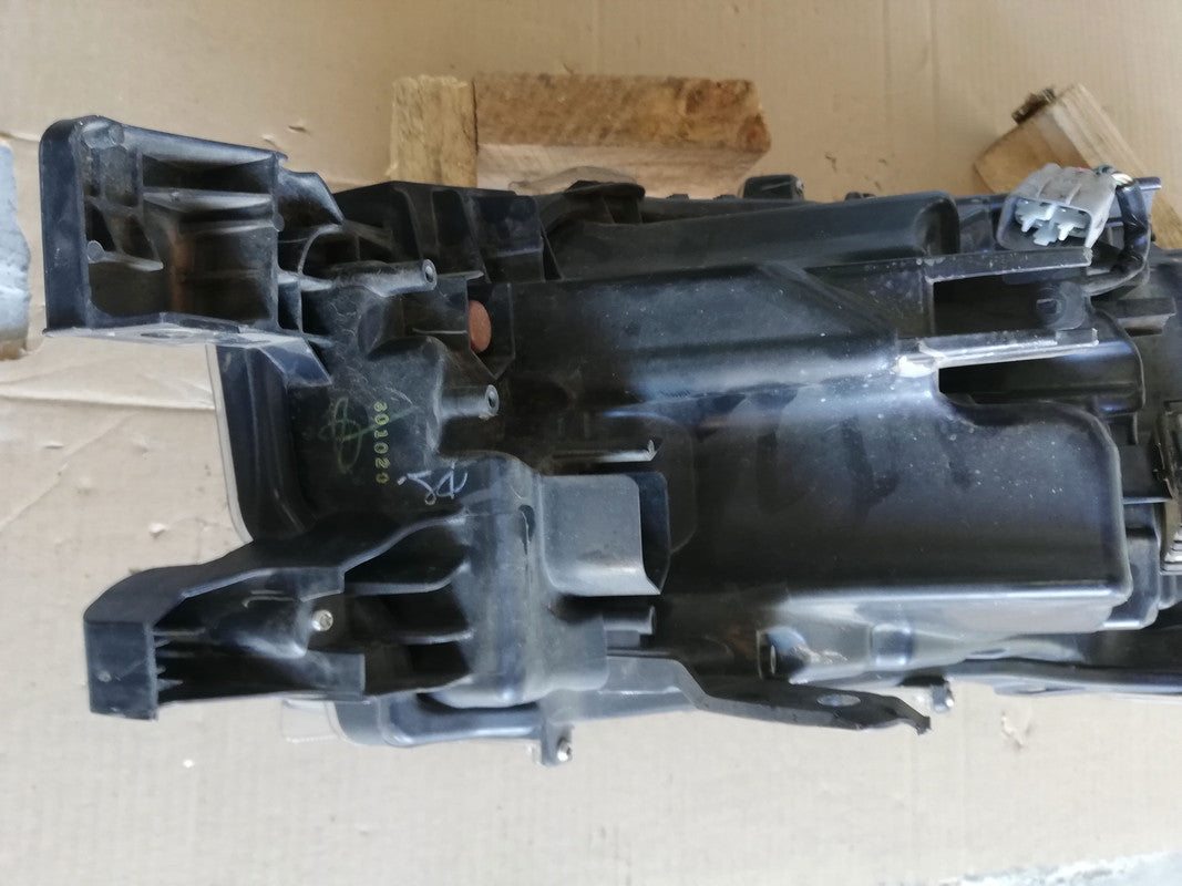 Toyota Hilux 2019, 2020, 2021 Left Headlight