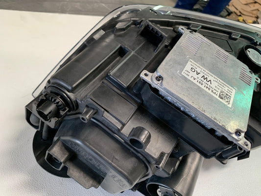 Volkswagen Polo Right Headlight