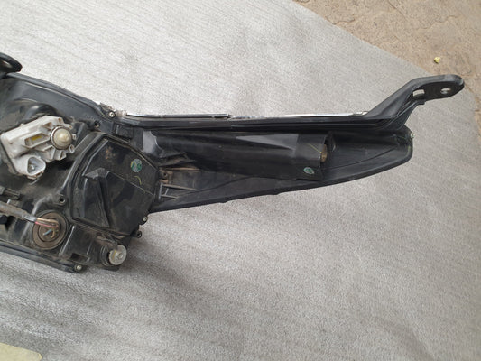 Toyota Fortuner 2.8GD 2016 Right Headlight