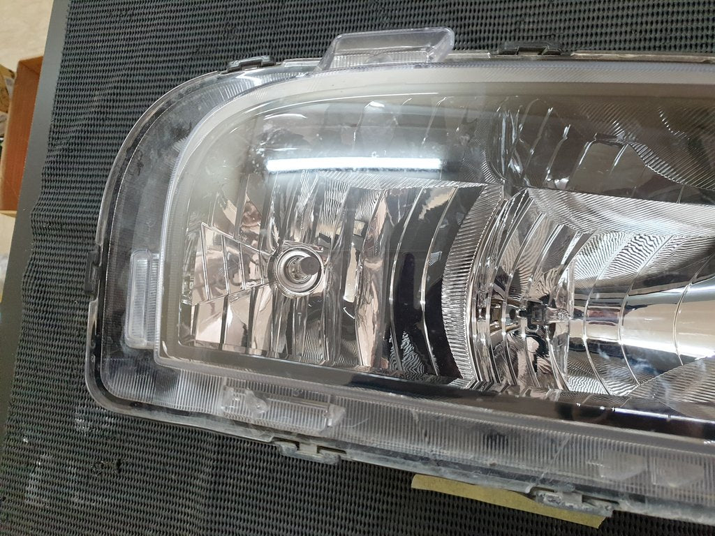 Renault Kwid 2020 Right Headlight