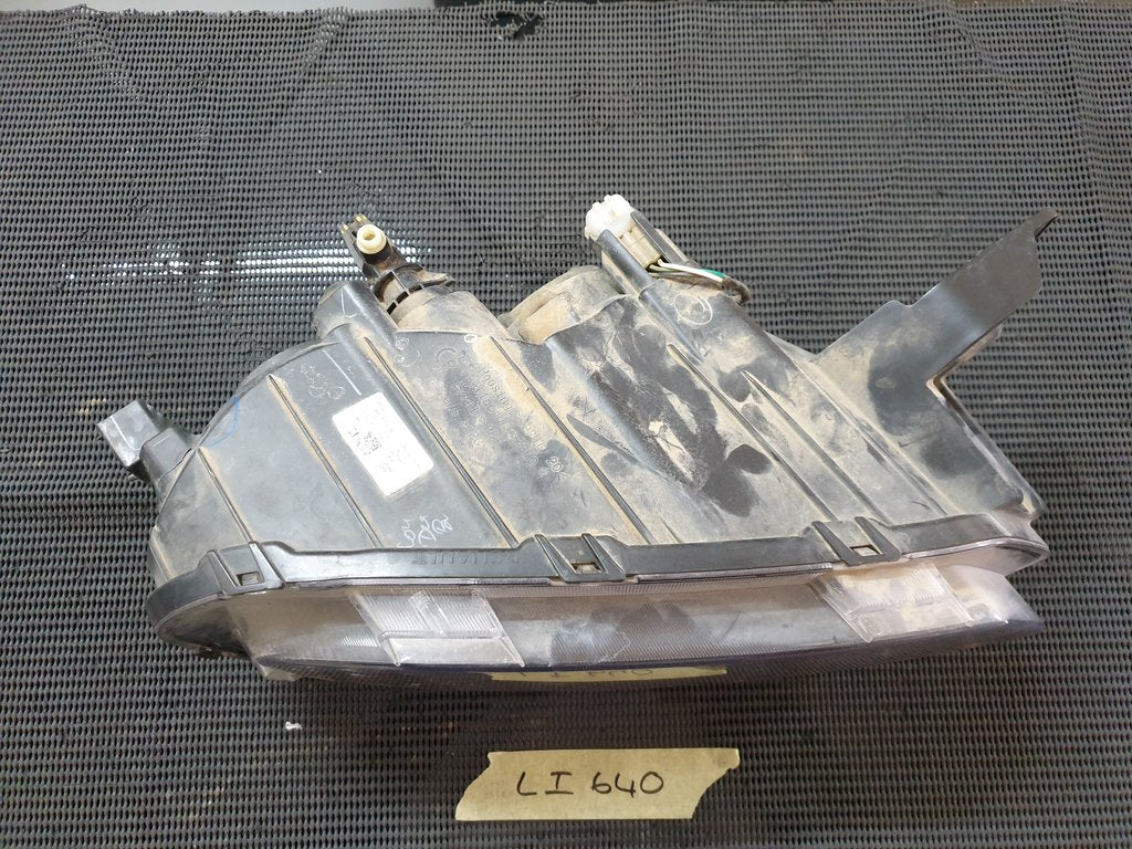 Renault Kwid 2020 Right Headlight